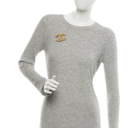 Chanel CC Brooch Gold 2 of 4