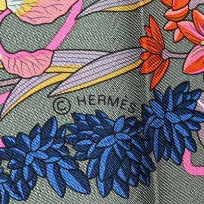 Hermes Silk Planifleurs Scarf 90 Vert Amande Rose Bleu 4 of 5