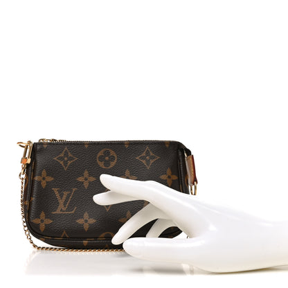 Louis Vuitton Monogram Mini Pochette Accessories 2 of 8