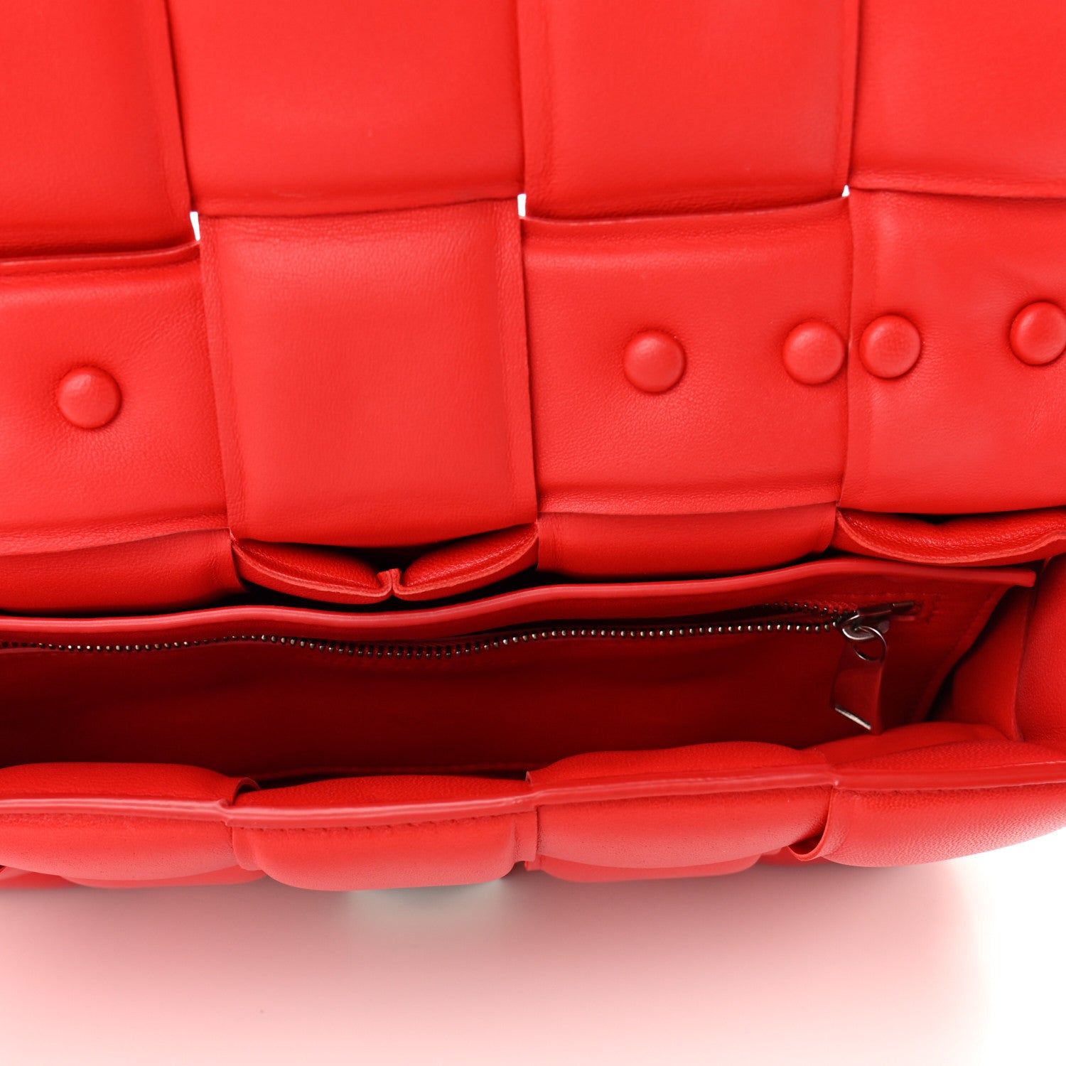 Bottega Veneta Lambskin Maxi Intreccio Padded Chain Cassette Crossbody Bag Nail Polish 4 of 8