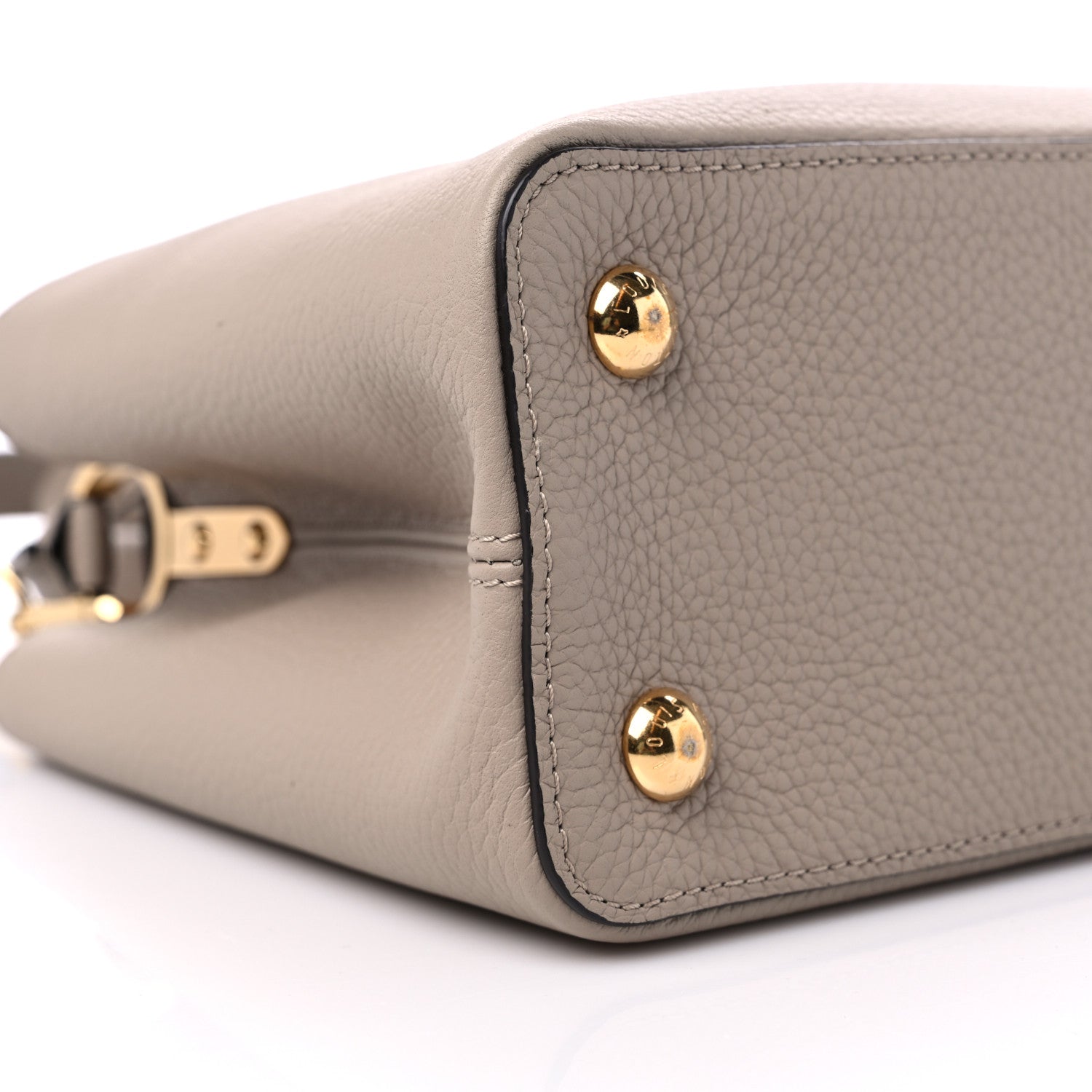 Louis Vuitton Taurillon Capucines MM Galet 7 of 8