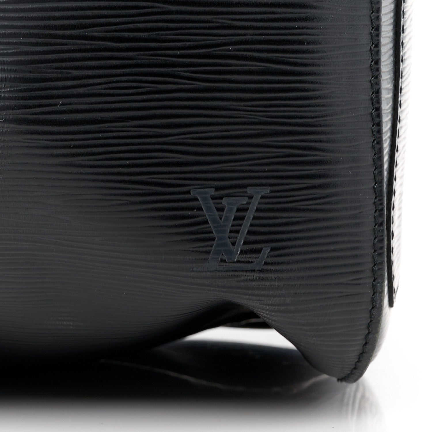 Louis Vuitton Epi Keepall 45 Black 9 of 15