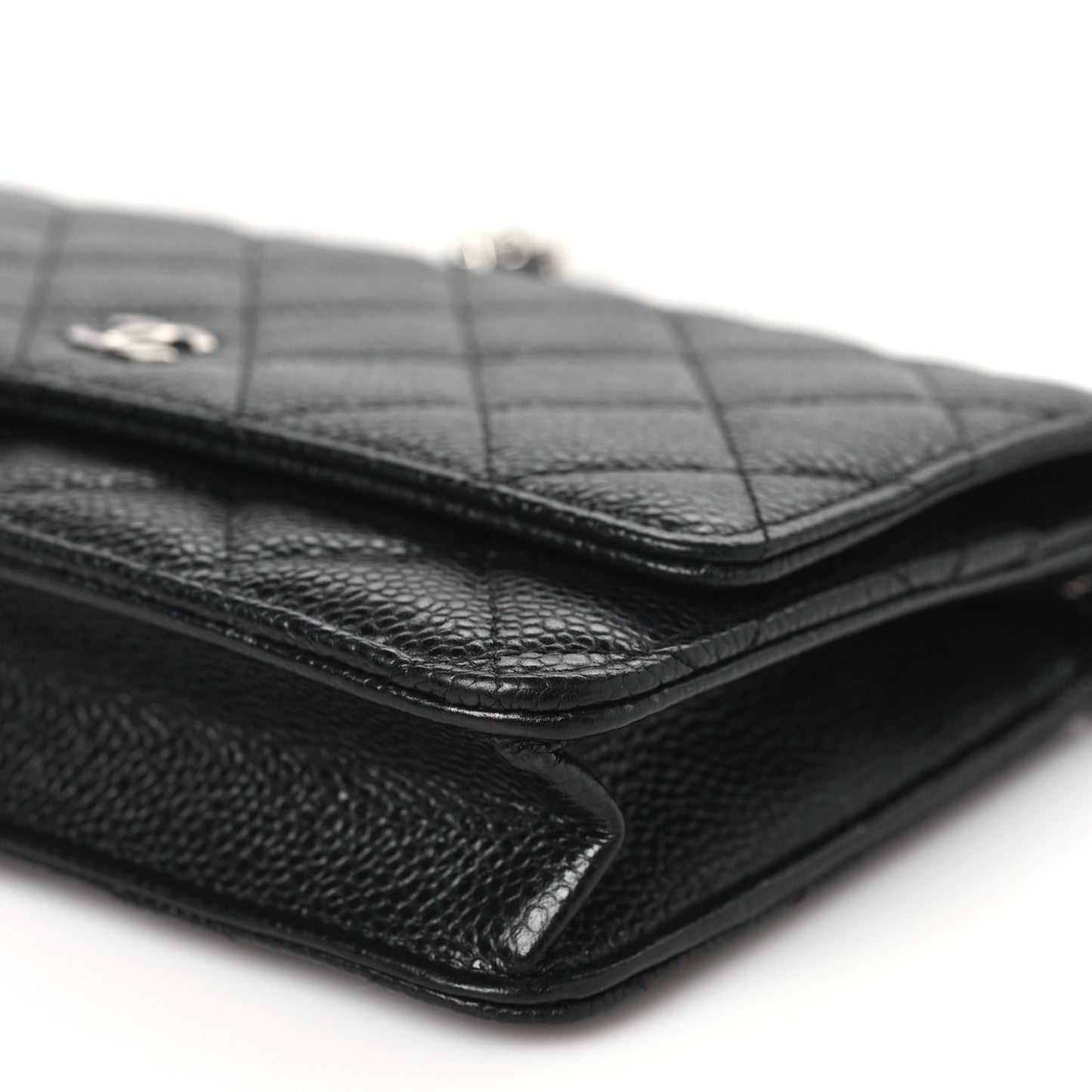 Caviar Quilted Wallet on Chain WOC Black