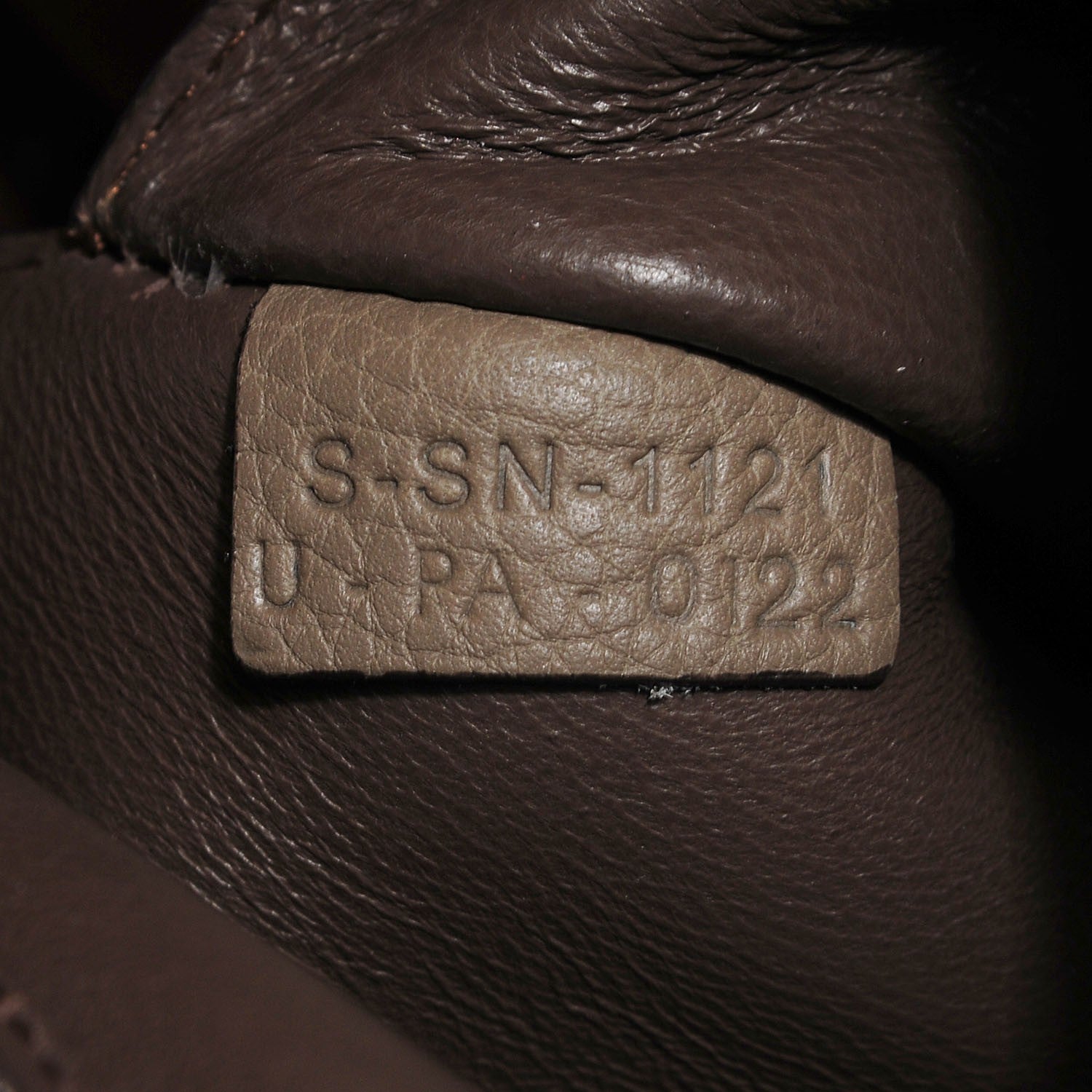 Celine Drummed Calfskin Suede Medium Trapeze Souris 7 of 8