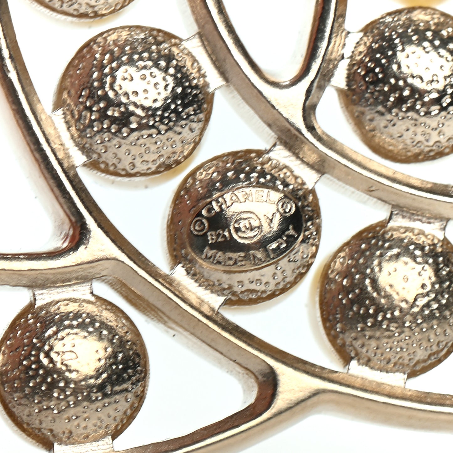 Pearl CC Brooch Light Gold