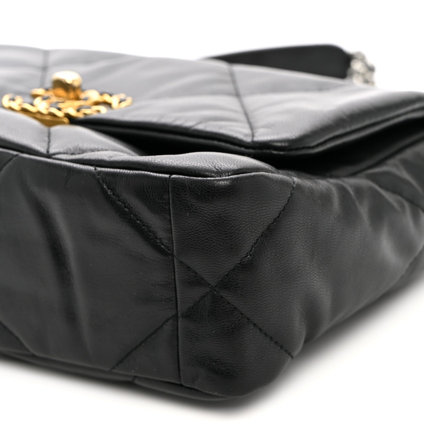Goatskin Quilted Medium Chanel 19 Flap Black