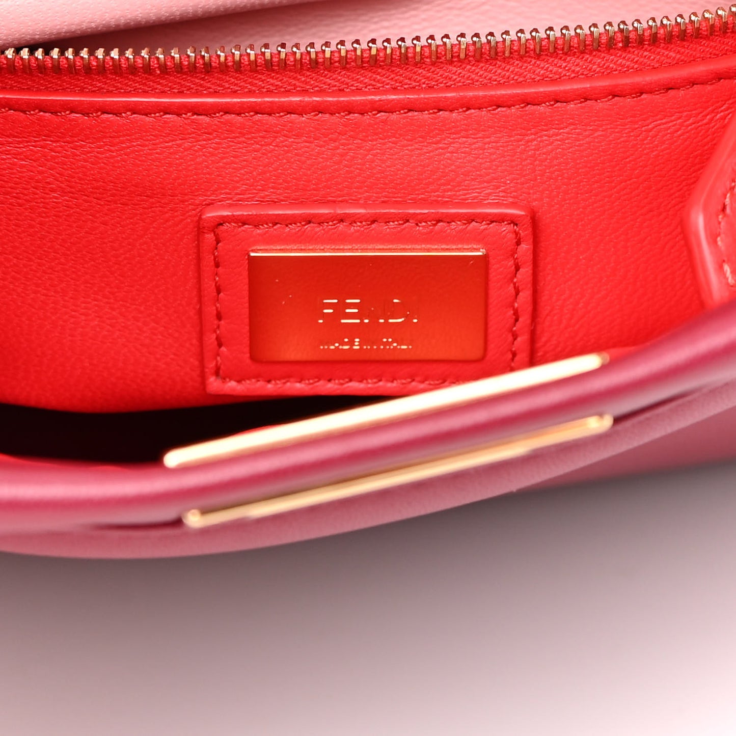 Nappa Monster Eyes Mini Peekaboo Iconic Satchel Amarena Fiamma