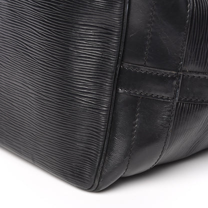 Louis Vuitton Epi Noe Black 19 of 20