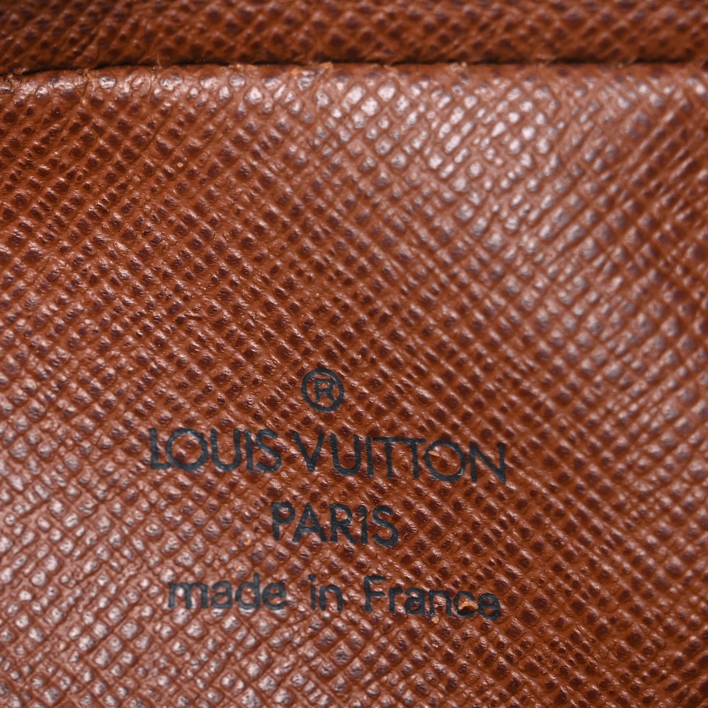 Monogram Amazone