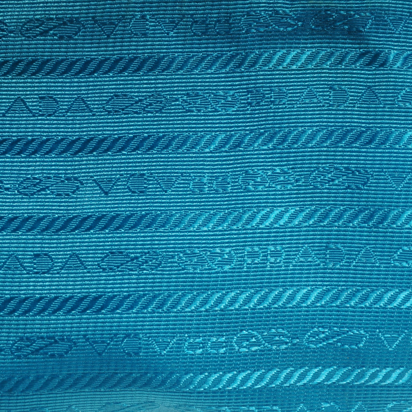 Tessuto Wristlet Clutch Turchese