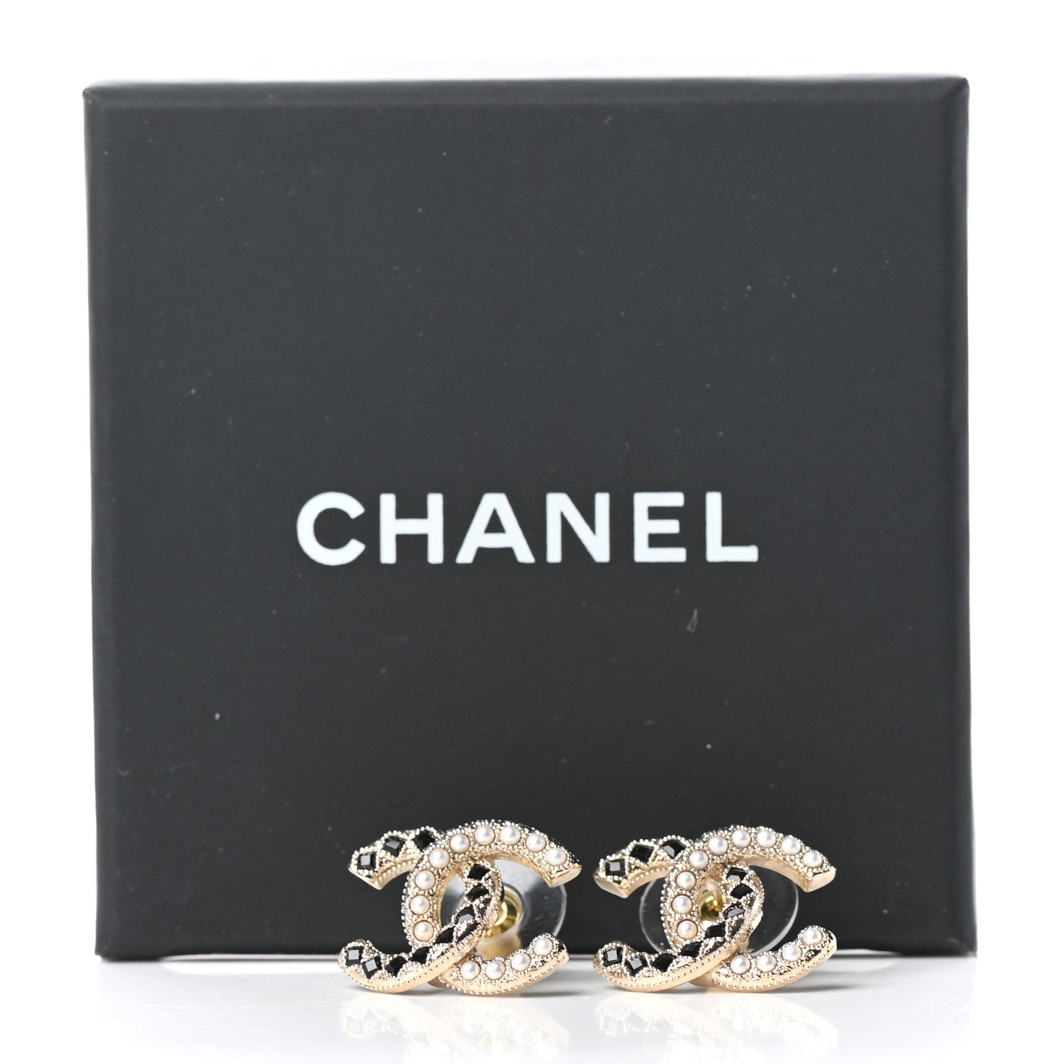 Chanel Resin Pearl CC Earrings Gold Black 5 of 5