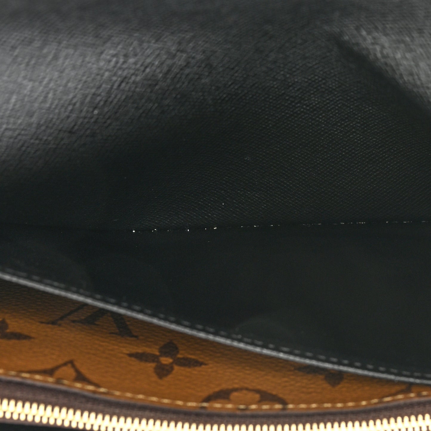 Reverse Monogram Giant Sarah Wallet
