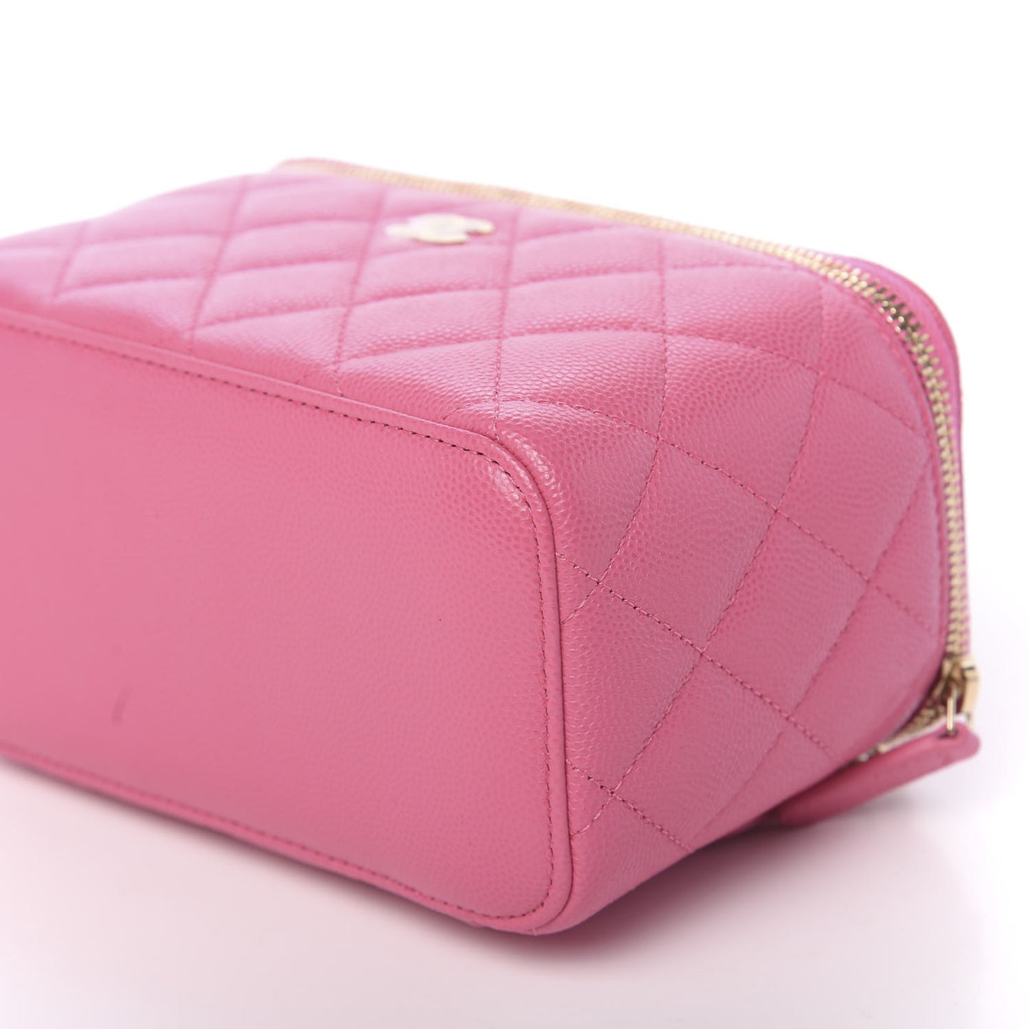Shiny Caviar Quilted Small Vanity Pink