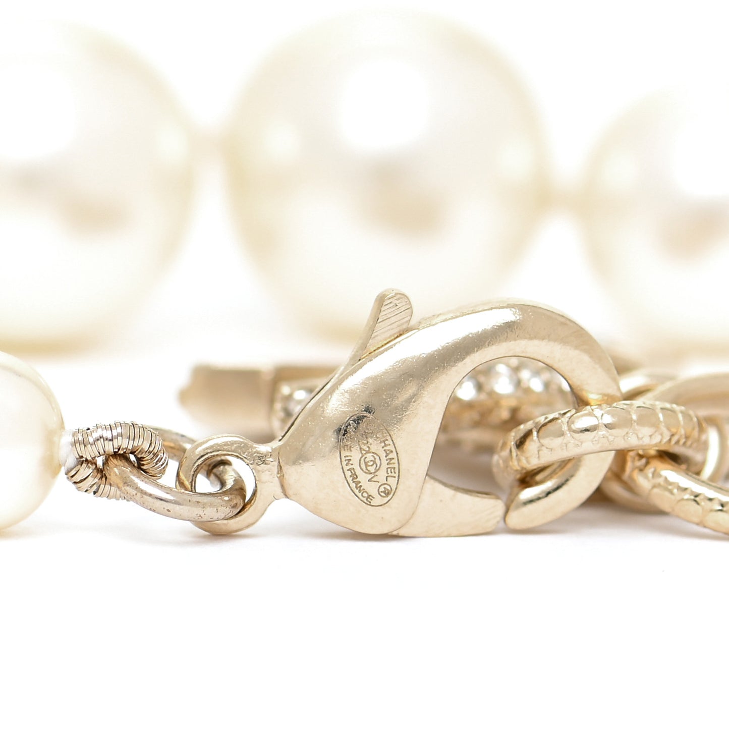 Graduated Pearl Crystal CC Bracelet Gold