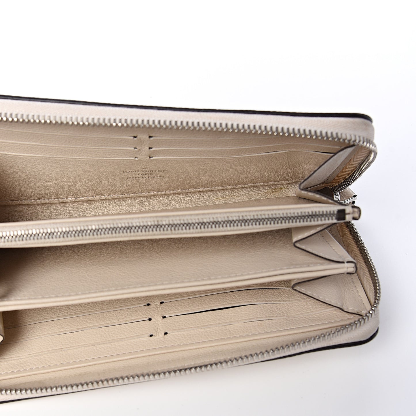 Mahina Zippy Wallet Ivory