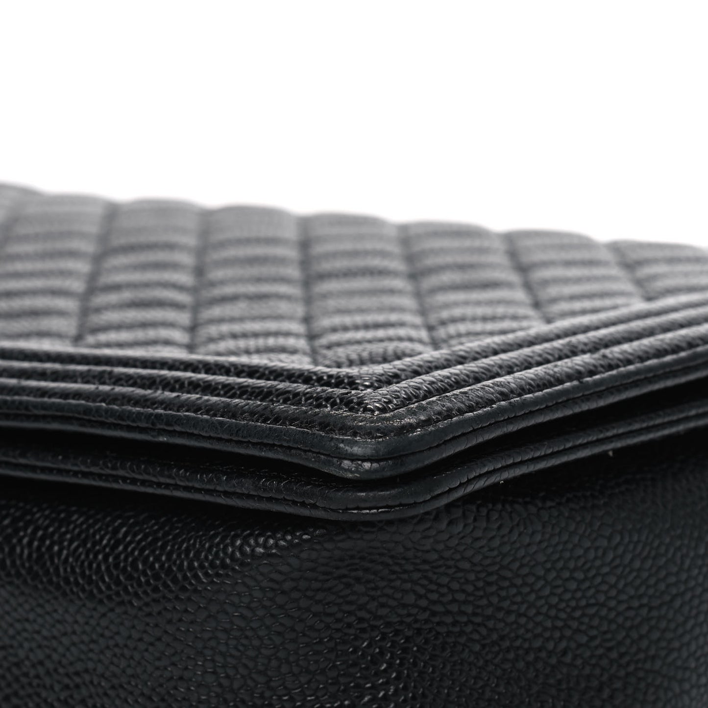 Caviar Quilted Large Boy Flap Black