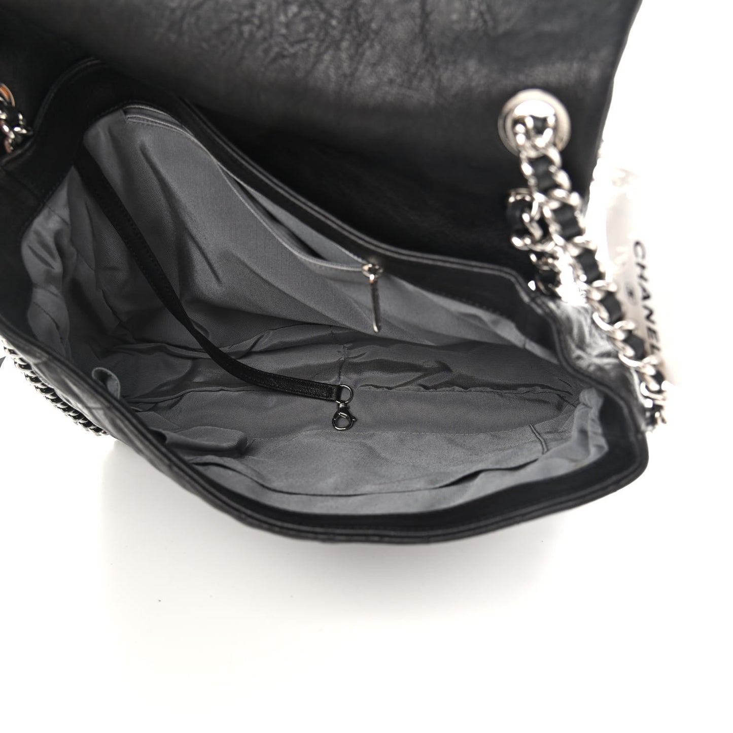 Washed Lambskin Quilted Maxi Chain Around Flap Black