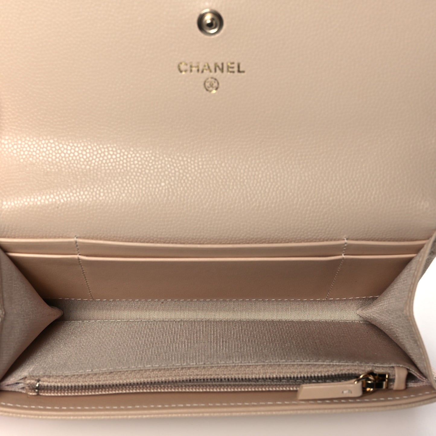 Caviar Pearl Quilted Coco Candy Wallet Beige