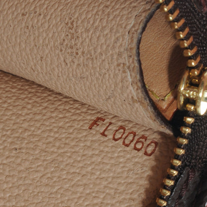 Louis Vuitton Monogram Toiletry Pouch 7 of 7