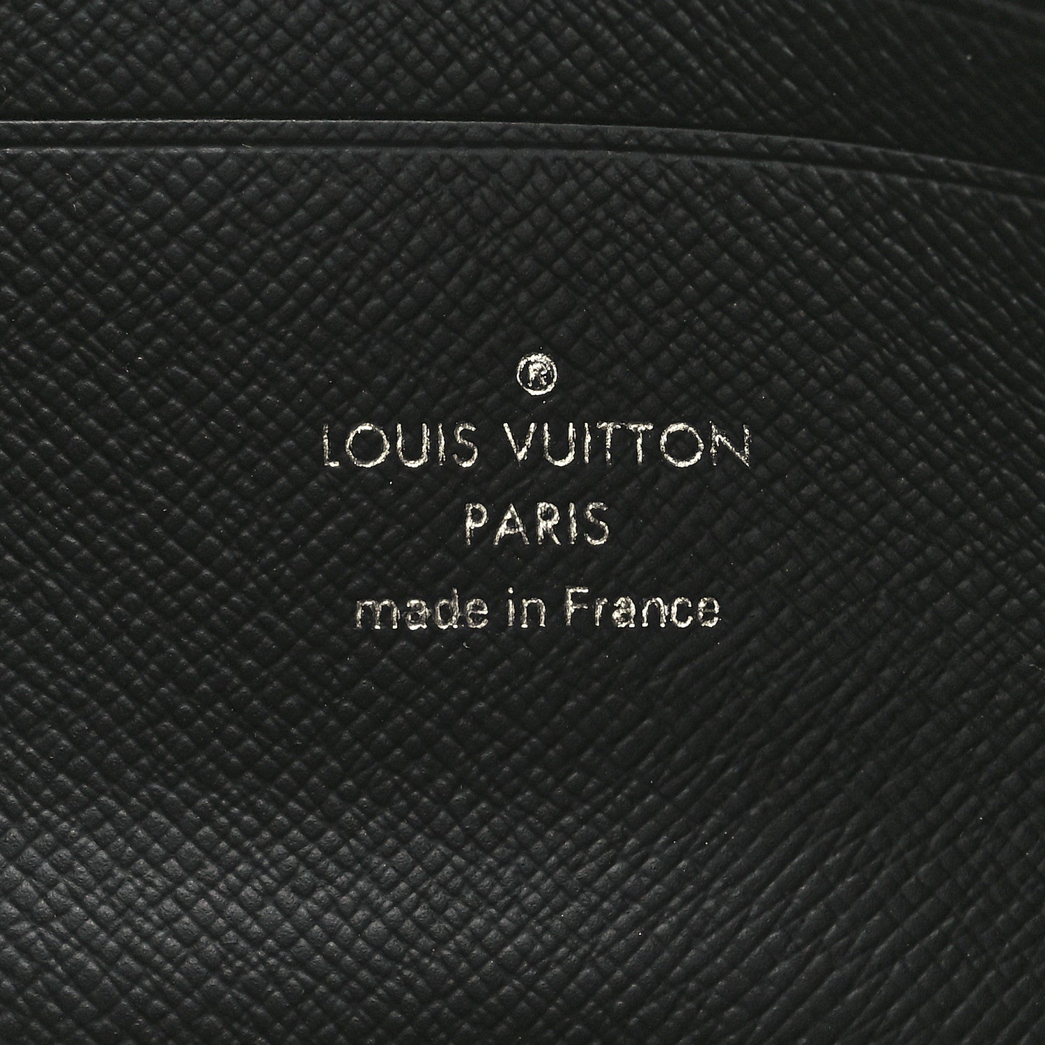 Louis Vuitton Monogram Eclipse Discovery Pochette 6 of 12
