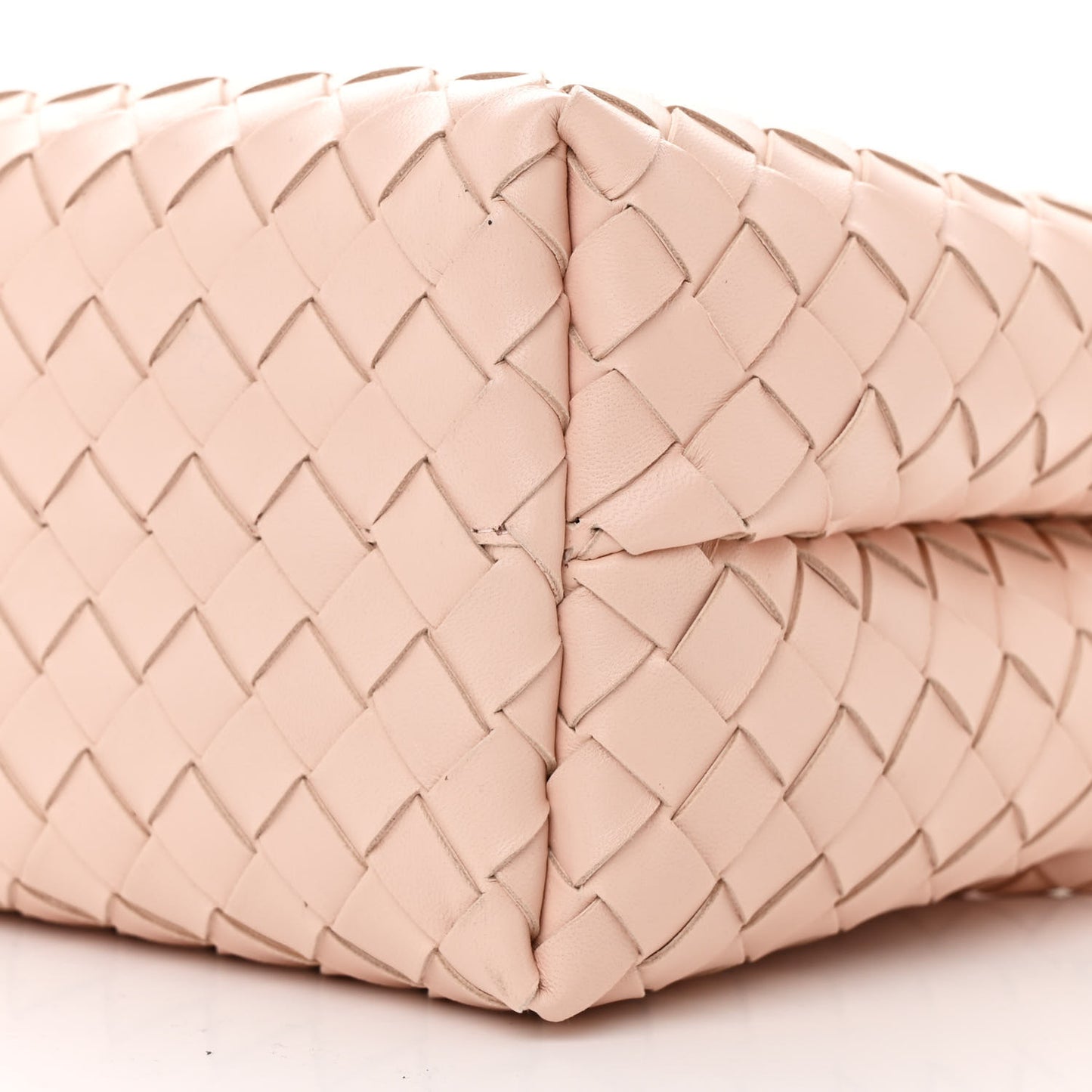 Nappa Intrecciato Medium Andiamo Shoulder Bag Cameo