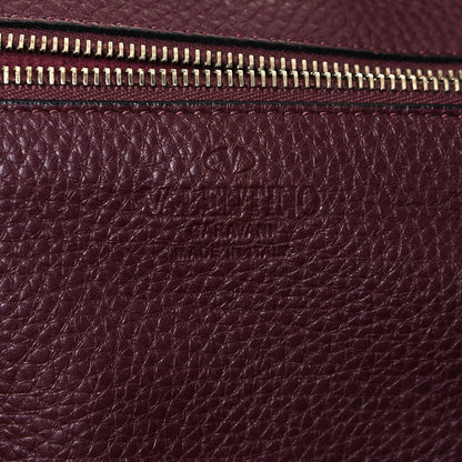 Valentino Garavani Pebbled Calfskin Medium Rockstud Tote Rubin 6 of 17