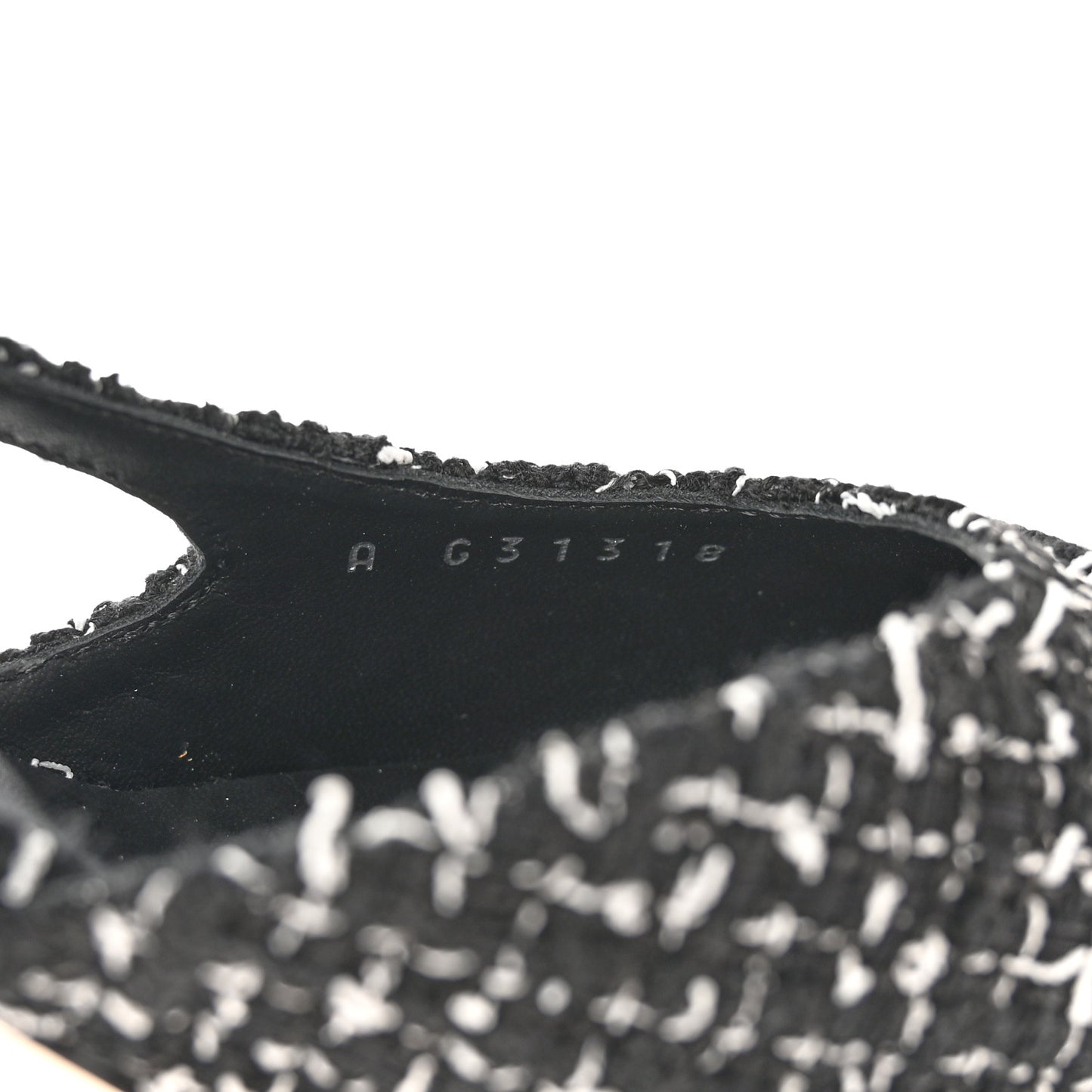 Tweed Grosgrain Cap Toe CC Slingback Pumps 36 Black White