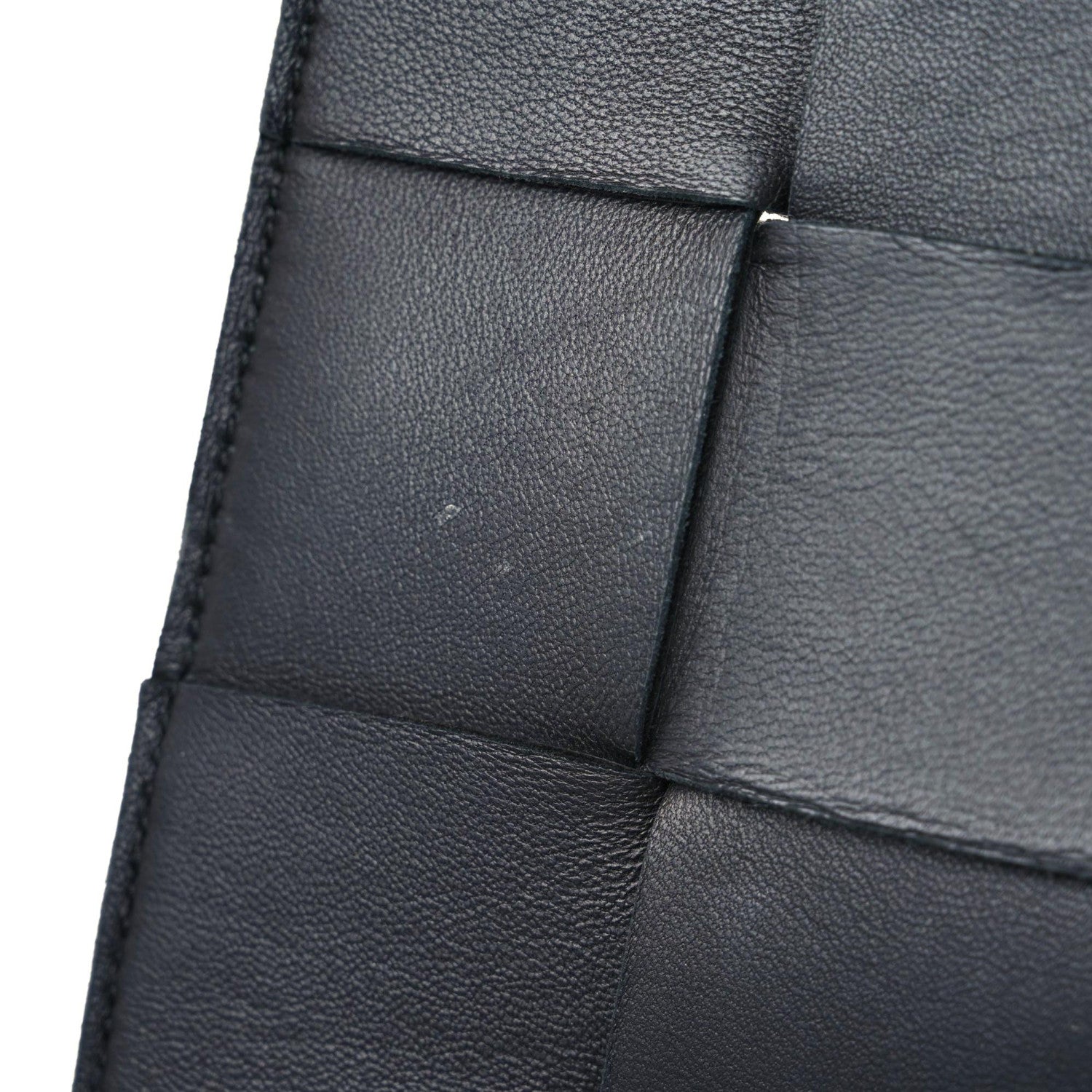 Bottega Veneta Lambskin Maxi Intrecciato Cassette Crossbody Bag Black 19 of 21