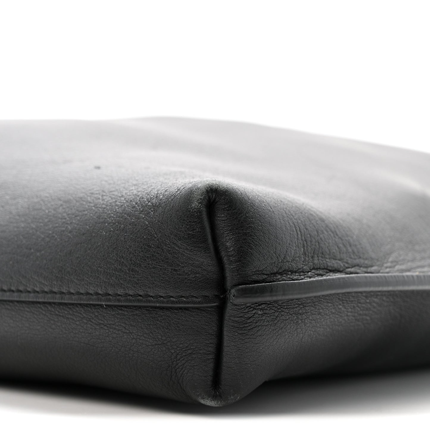 Calfskin Medium Suzanne Hobo Black