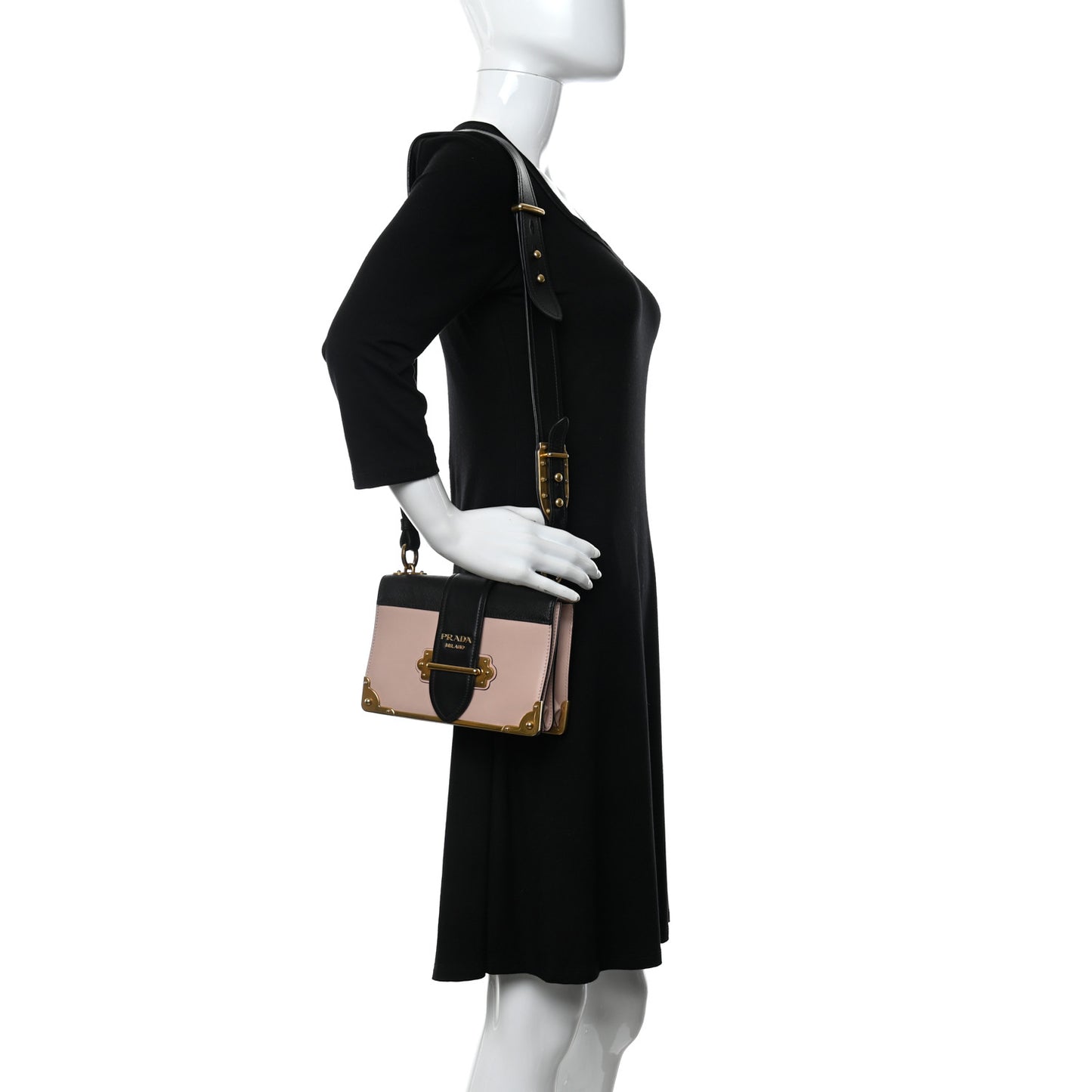 City Calf Saffiano Cahier Bag Cipria Black
