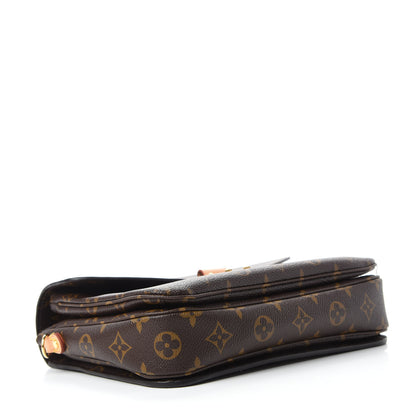 Louis Vuitton Monogram Pochette Metis 4 of 12