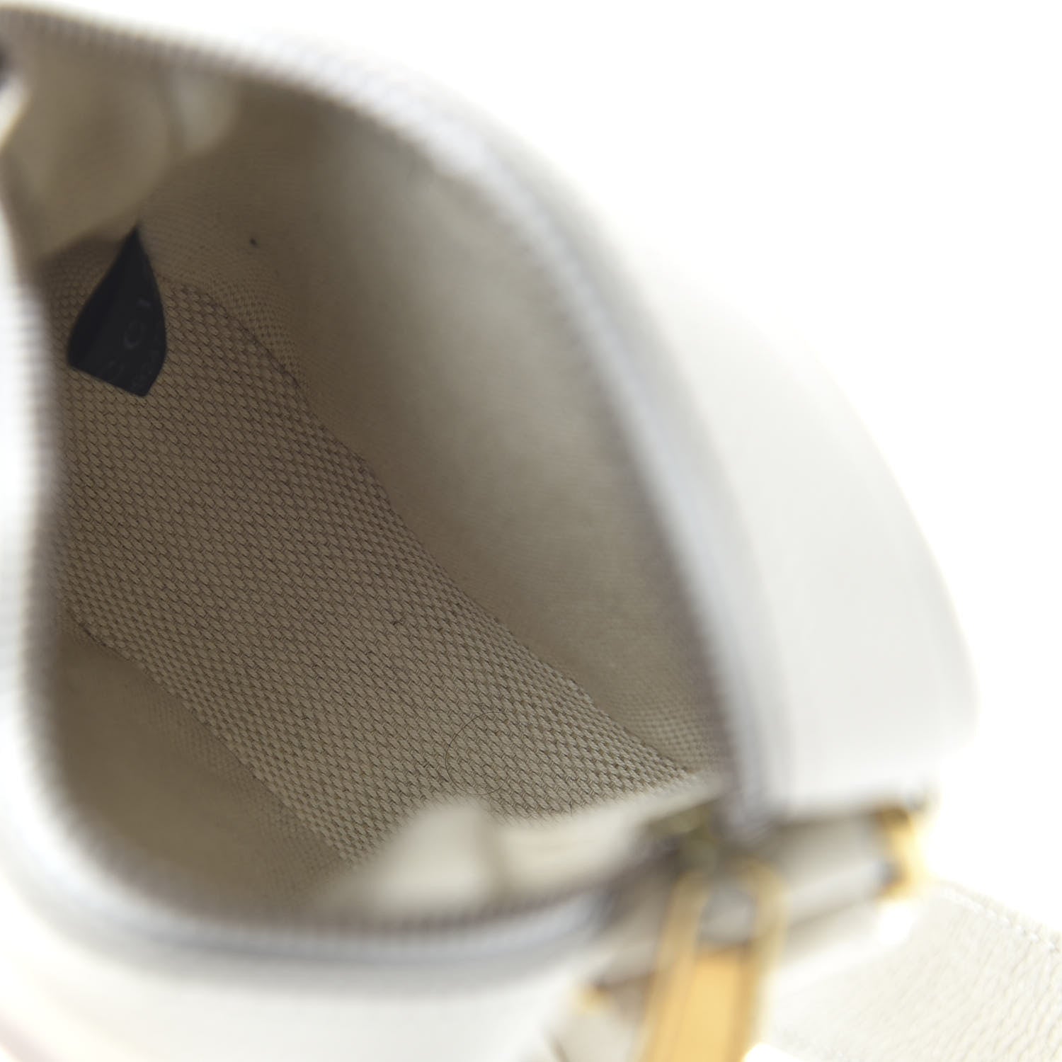 Gucci Grained Calfskin Mini Logo Messenger Bag White 5 of 10