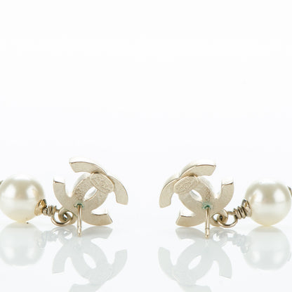 Chanel Pearl CC Drop Earrings Gold 3 of 4