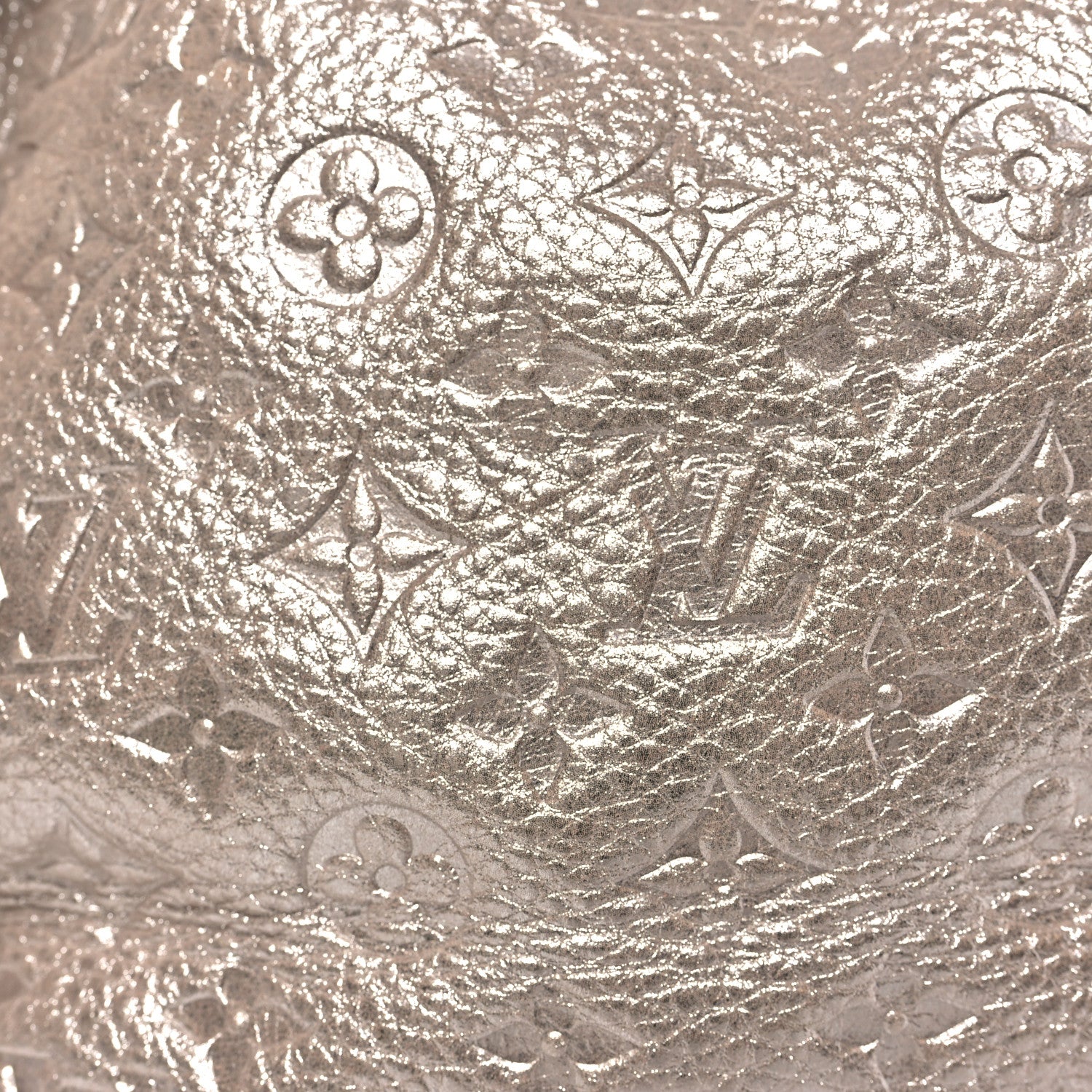 Louis Vuitton Monogram Shimmer Halo Silver 7 of 9
