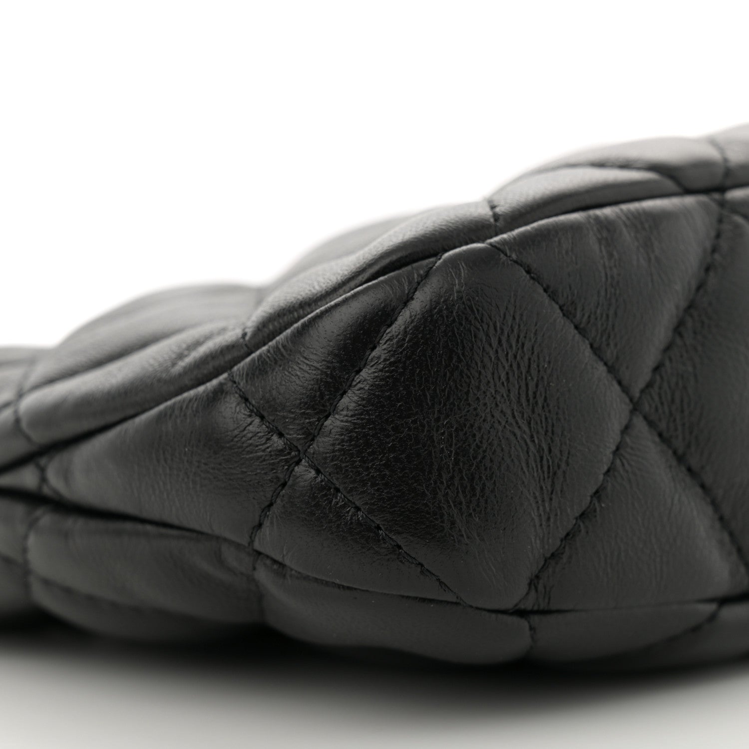 Chanel Lambskin Quilted CC Links Hobo Black 9 of 10
