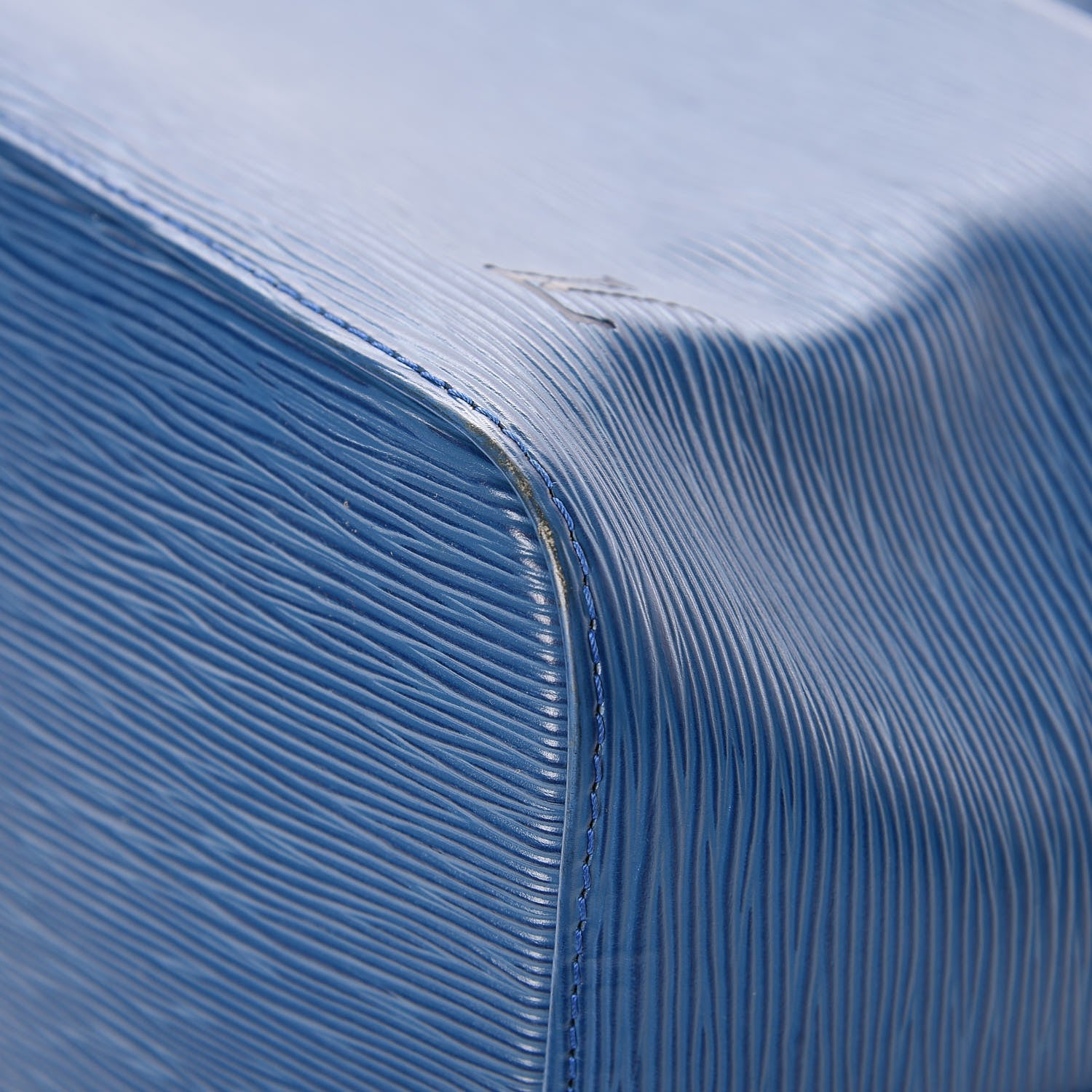 Louis Vuitton Epi Petit Noe Toledo 15 of 18