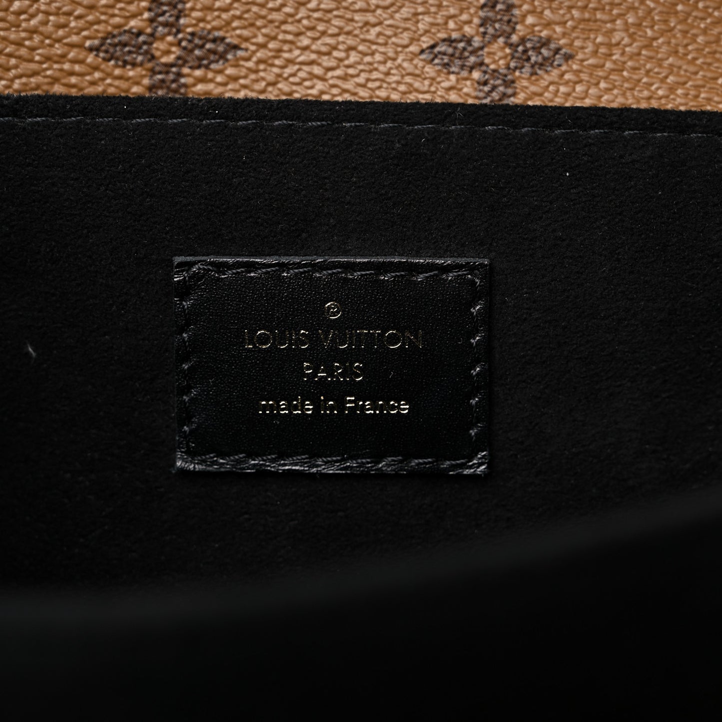 Reverse Monogram Pochette Metis