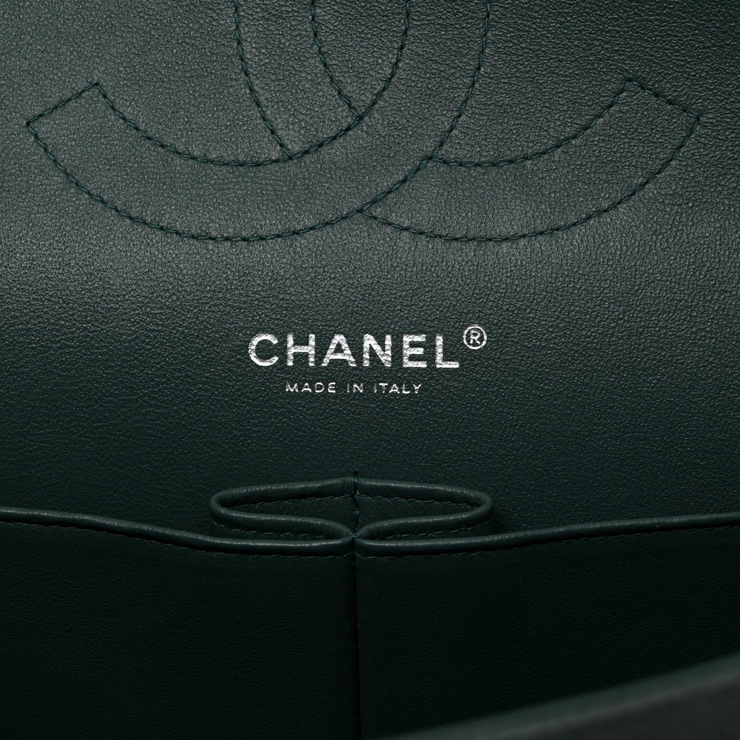 Chanel Iridescent Caviar Quilted Jumbo Double Flap Green 6 of 13