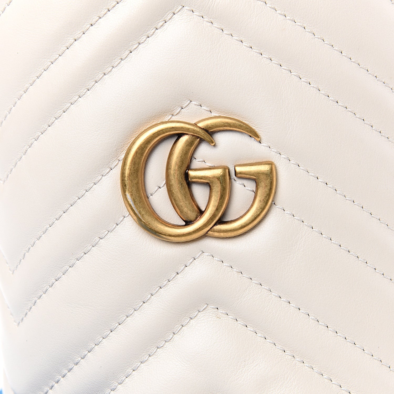 Gucci Calfskin Matelasse Mini GG Marmont 2.0 Bucket Bag White 9 of 11