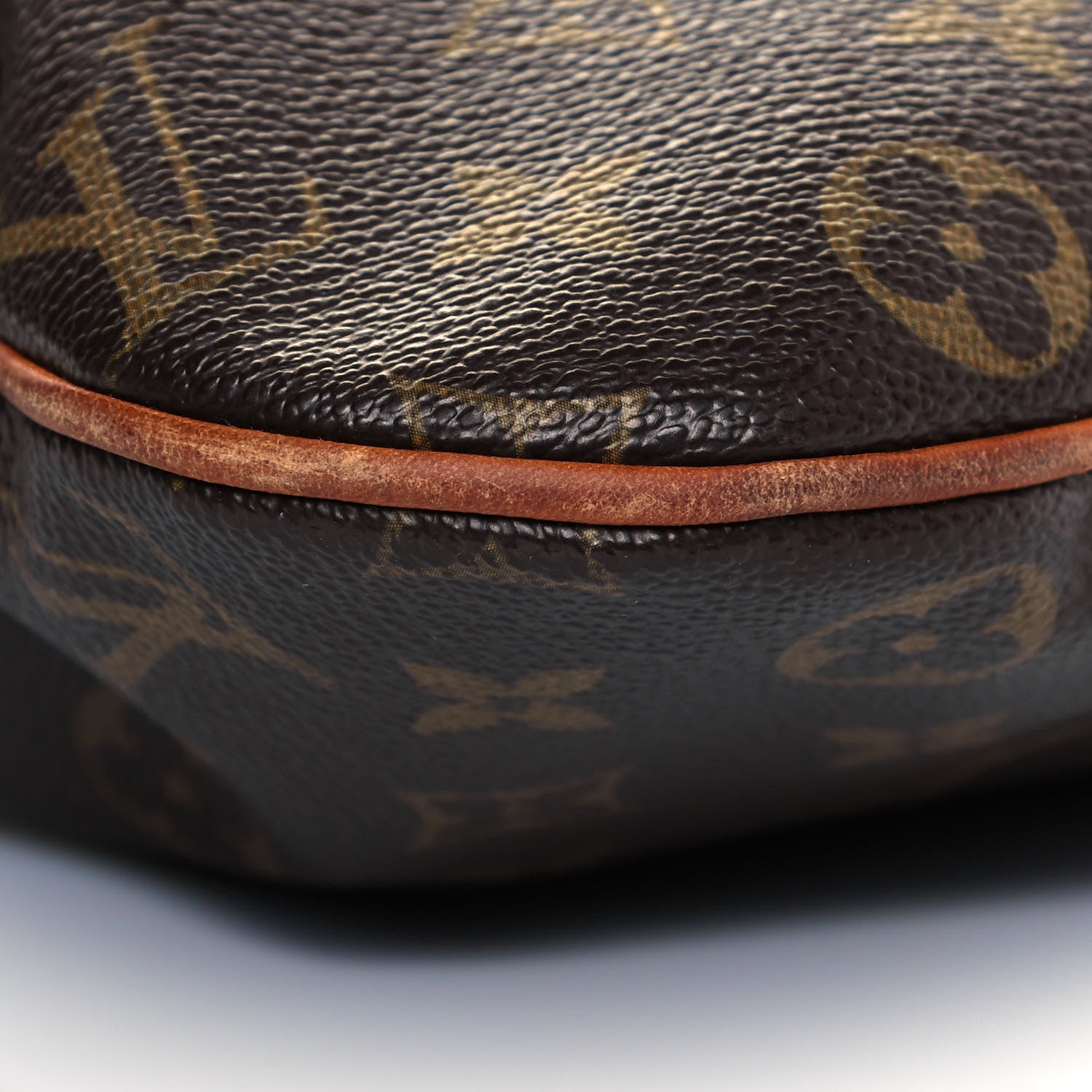 Louis Vuitton Monogram Bosphore Pochette 9 of 12