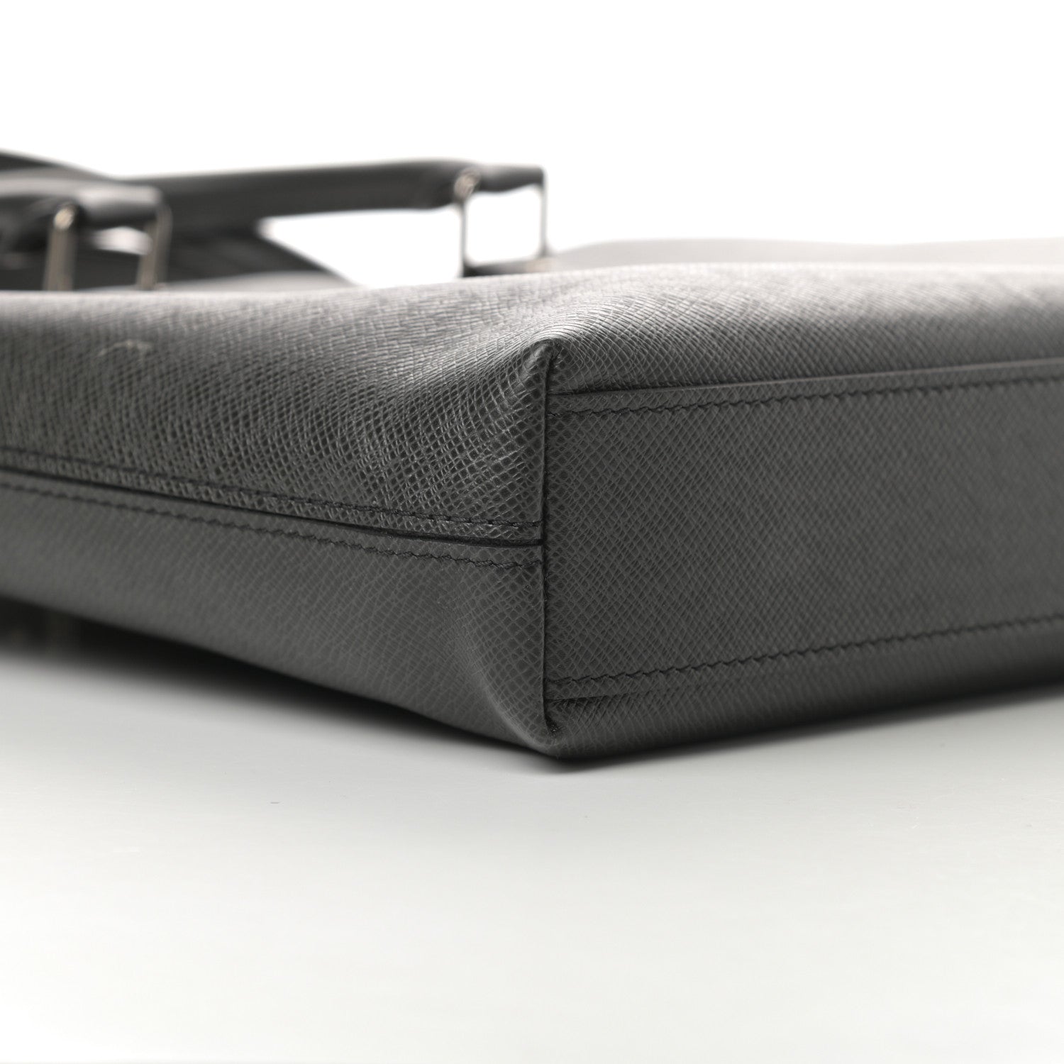 Louis Vuitton Taiga Anton Soft Briefcase Ardoise 9 of 12