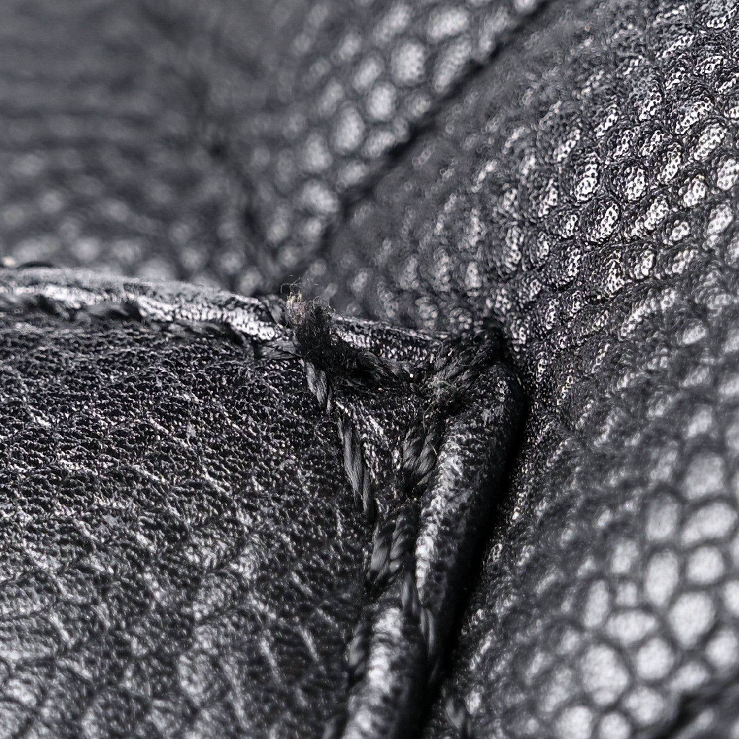 Chanel Caviar Quilted Grand Shopping Tote GST Black 21 of 24