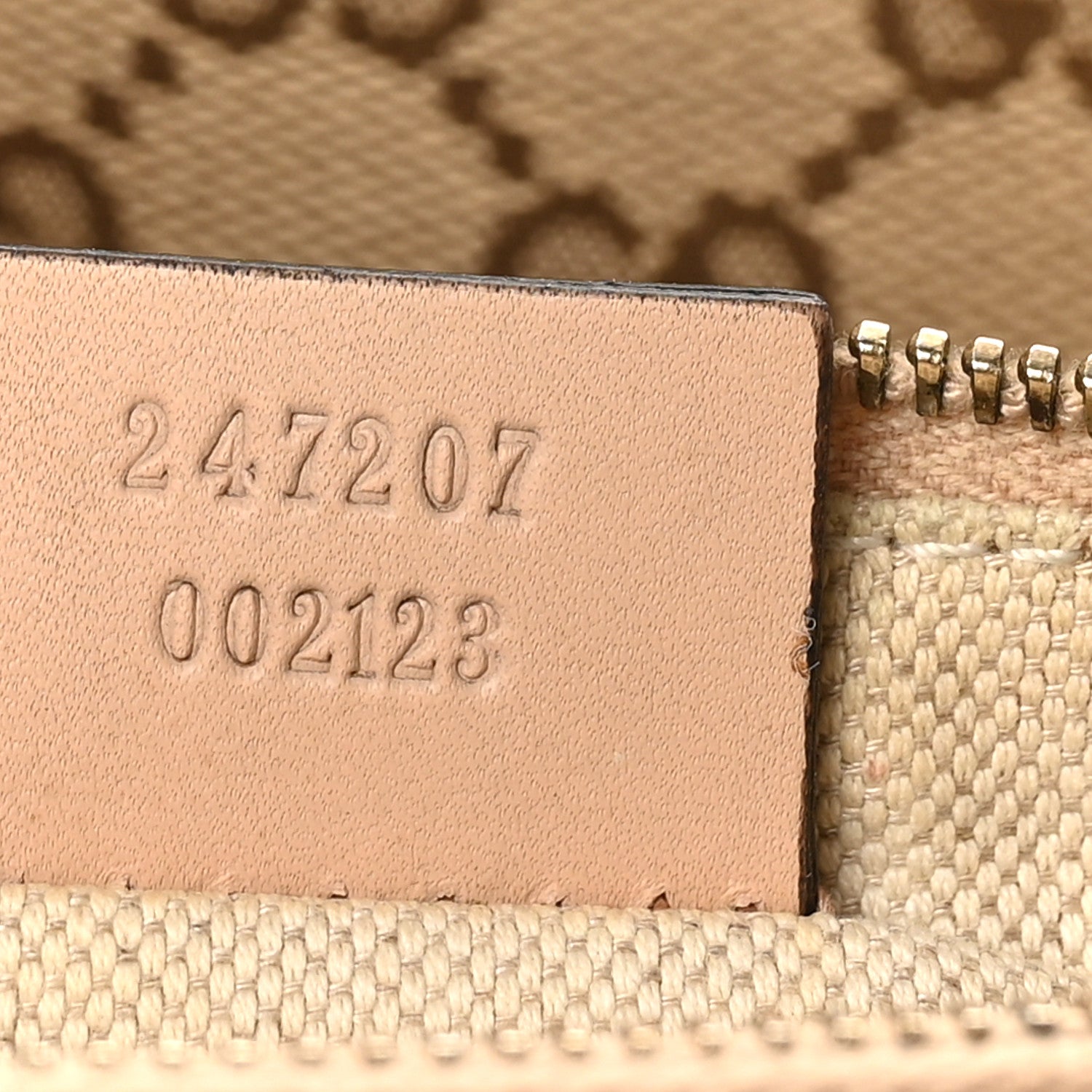Gucci Monogram Large Craft Tote Beige 8 of 11