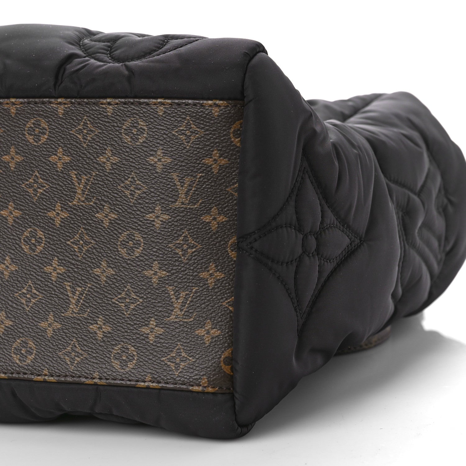 Louis Vuitton Econyl Monogram Pillow Giant Onthego GM Black 8 of 8