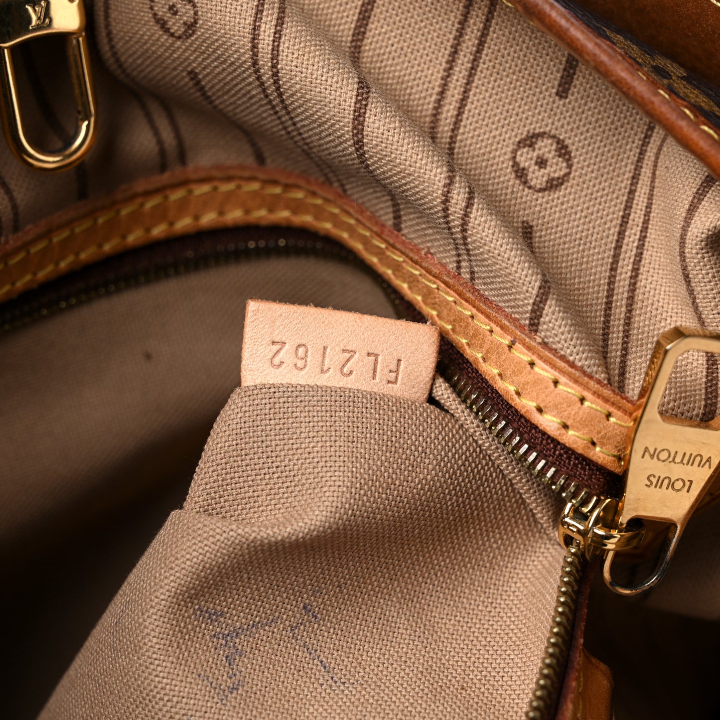 Monogram Delightful MM