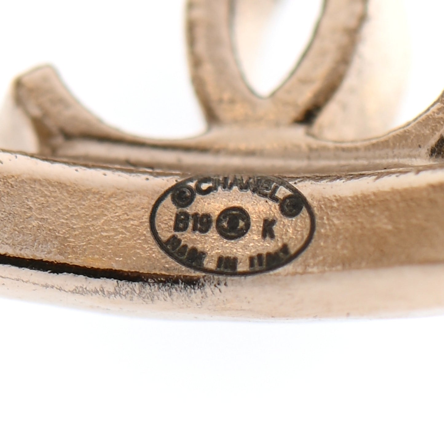 Metal Chain CC Ring 6.25 Golden