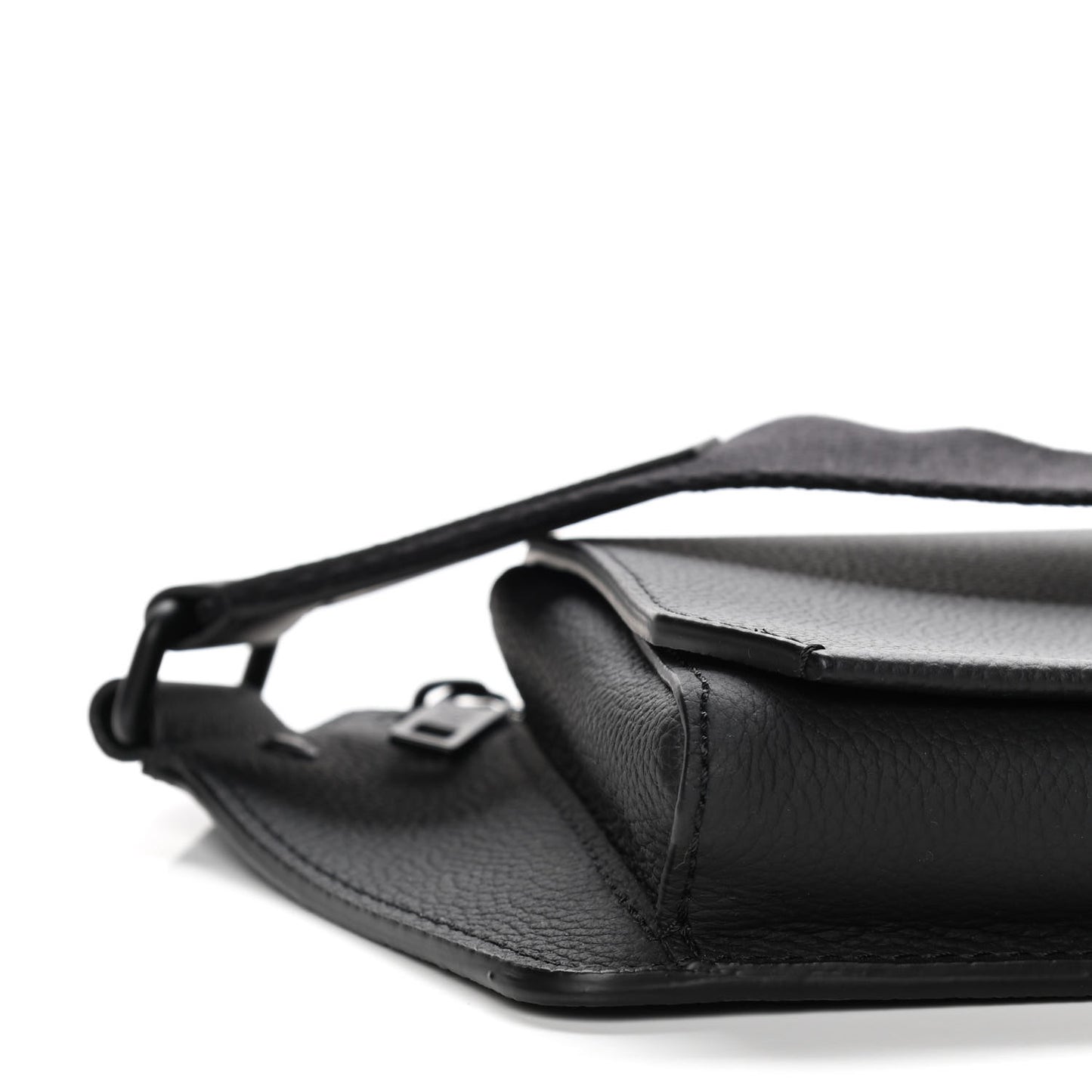 Grained Calfskin Aerogram Slingbag Black