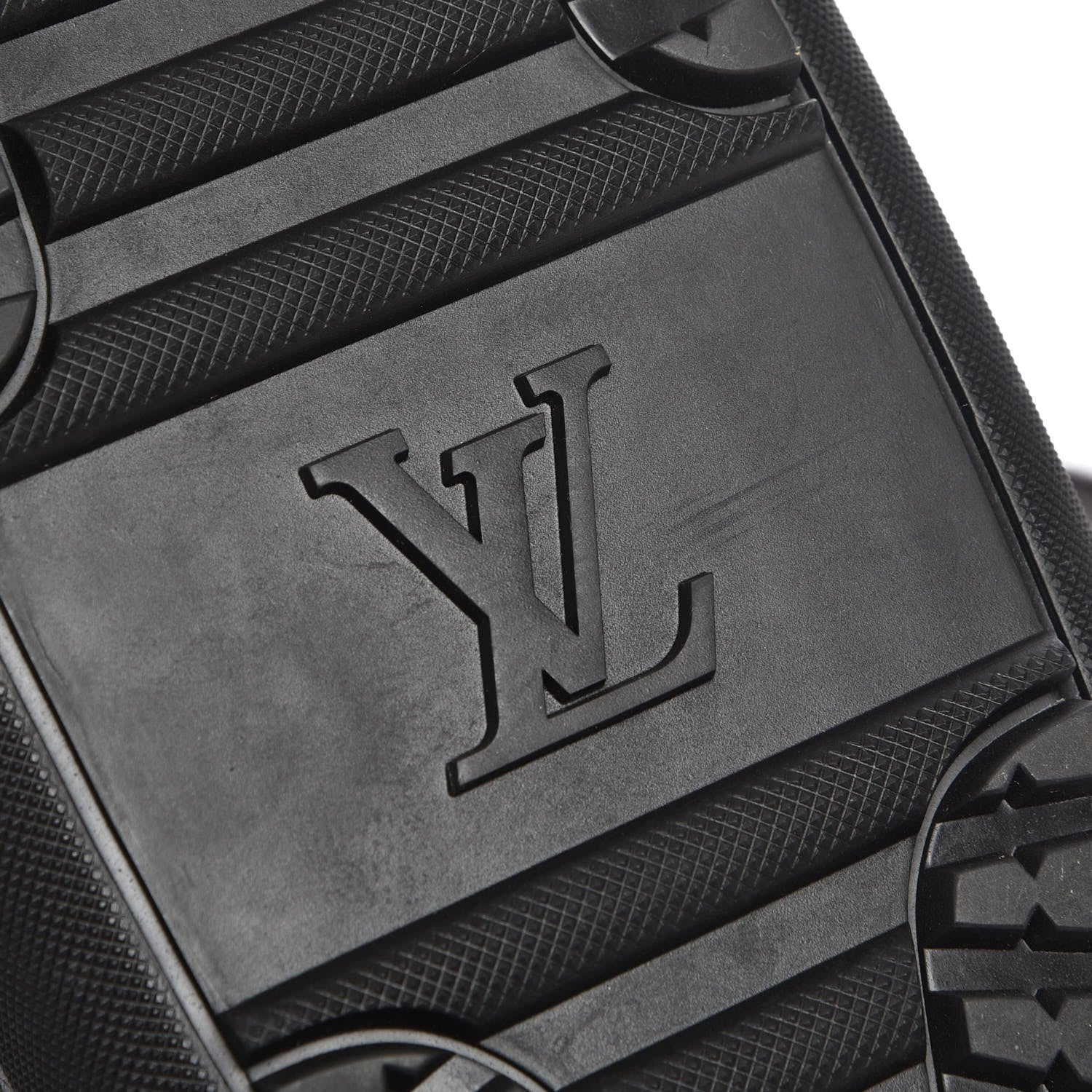 Louis Vuitton Beaver Calfskin Monogram Off Piste Flat Half Boots 38 Black 7 of 8