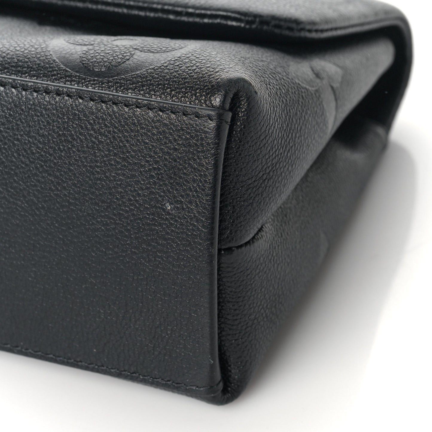Empreinte Monogram Giant Madeleine MM Black