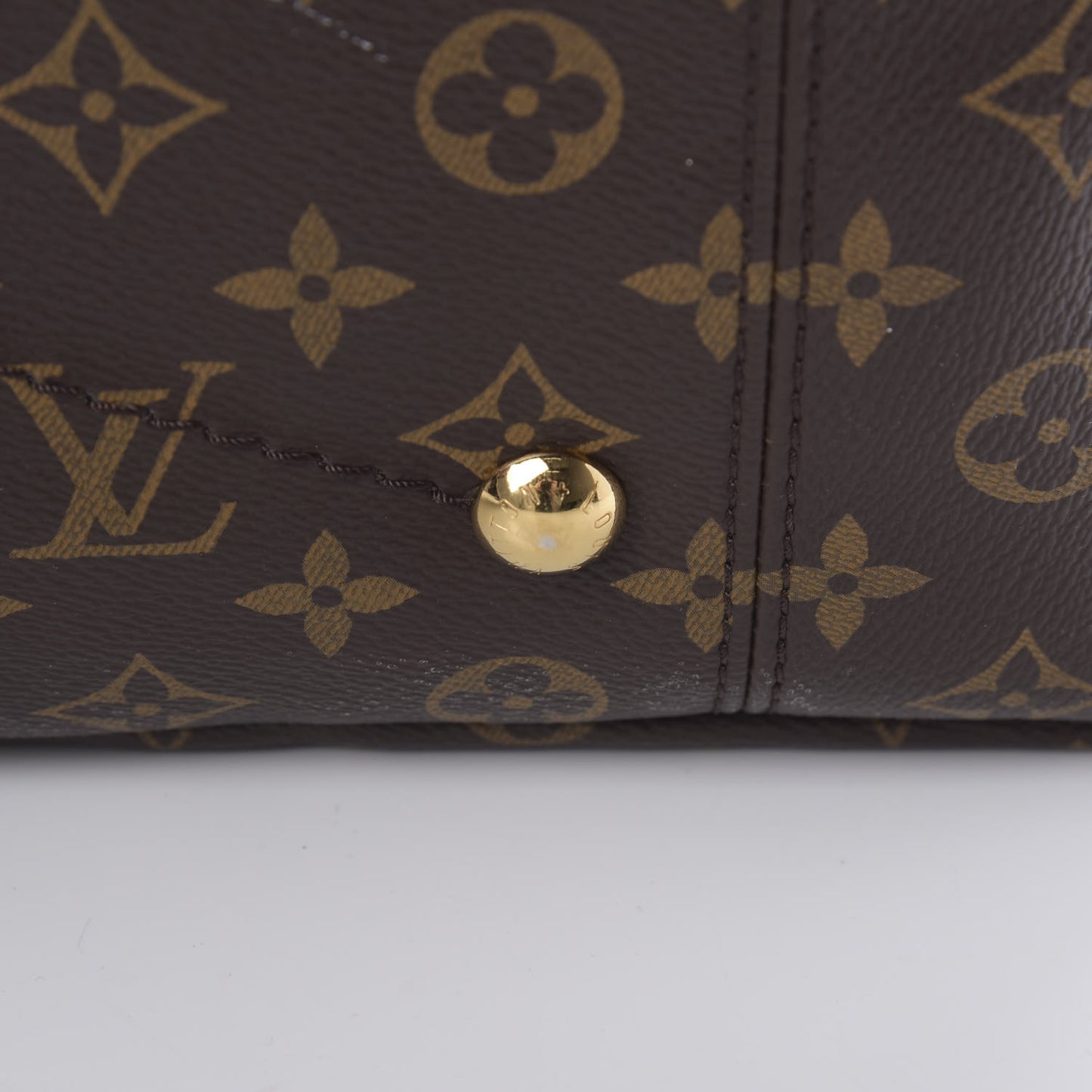 Monogram Artsy MM